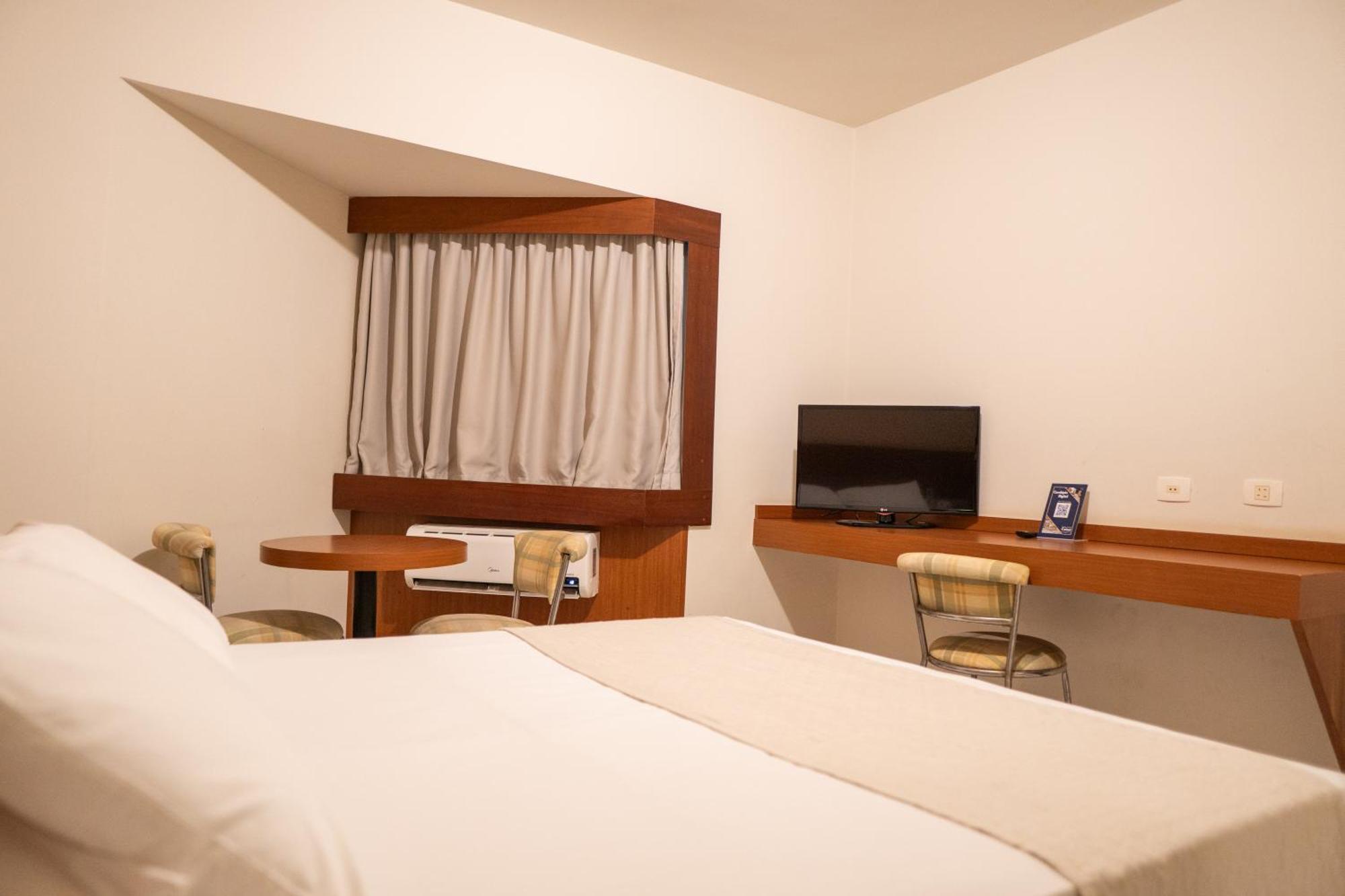 Hotel Caiua Умуарама Экстерьер фото