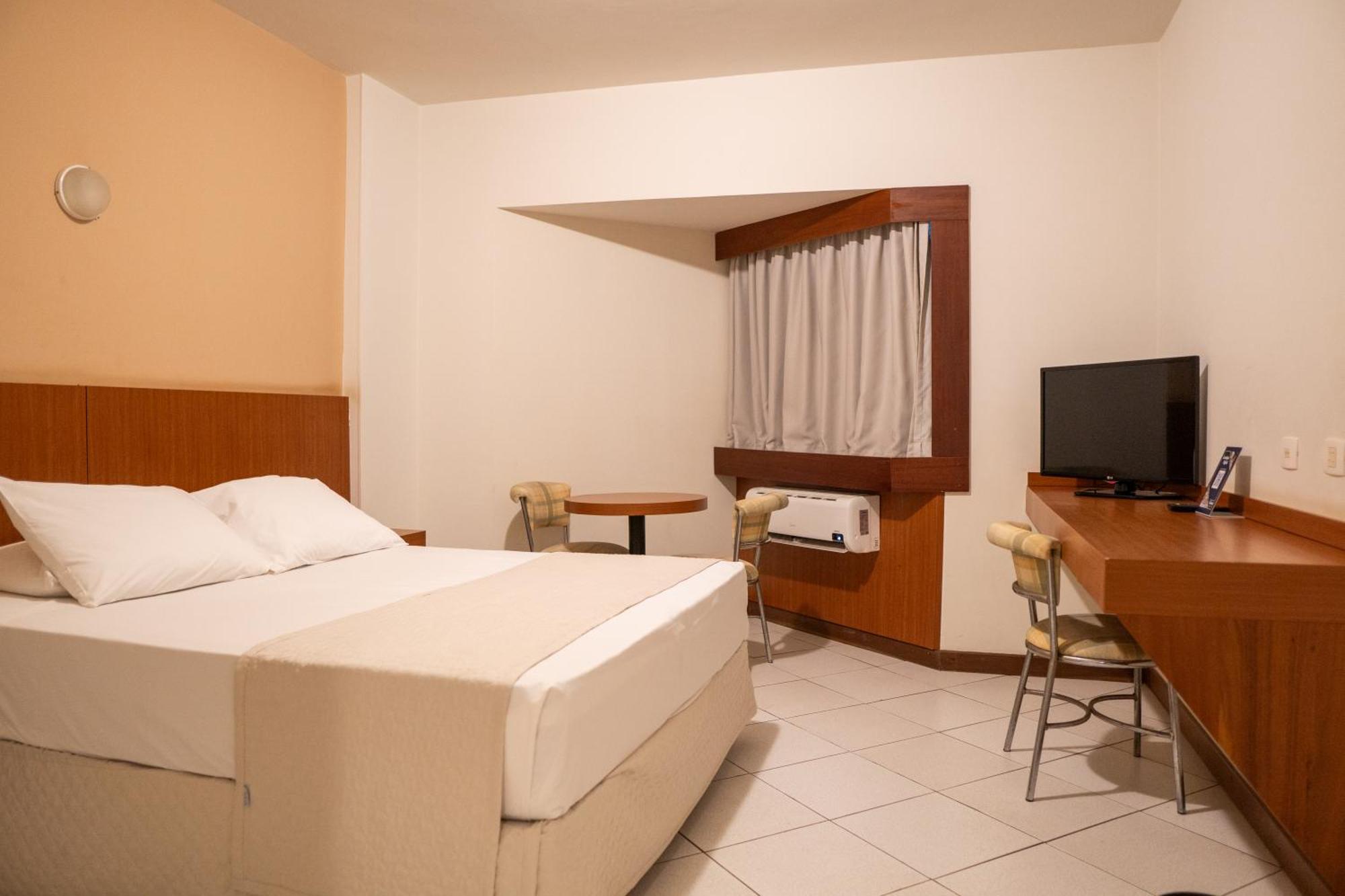 Hotel Caiua Умуарама Экстерьер фото